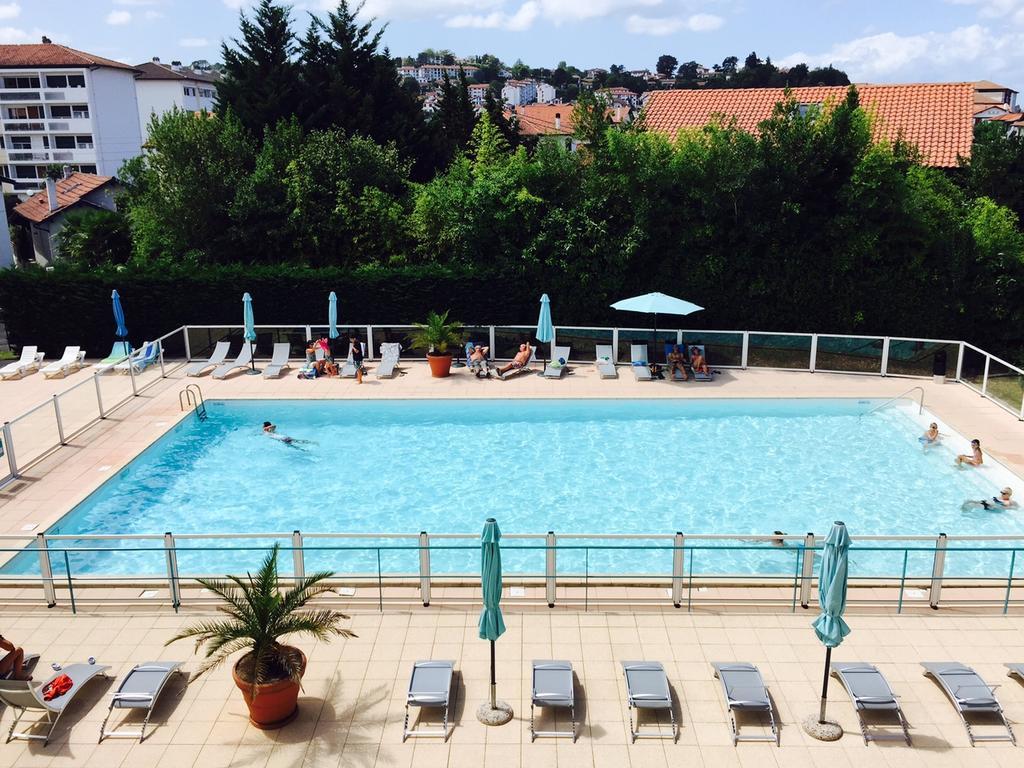 Appartement Golf Et Nivelle Avec Piscine Et Parking Сібур Екстер'єр фото